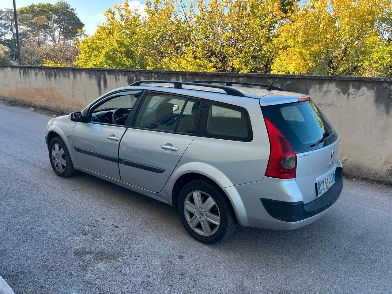 Renault Megane Mégane C-C 1.5 dCi/105CV Dynamique