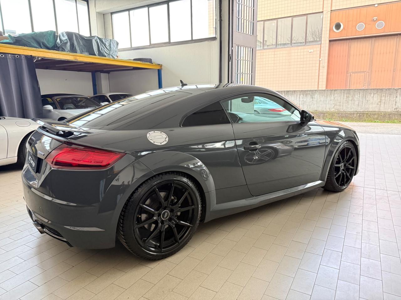 Audi TT Coupé 2.0 TFSI quattro S tronic line