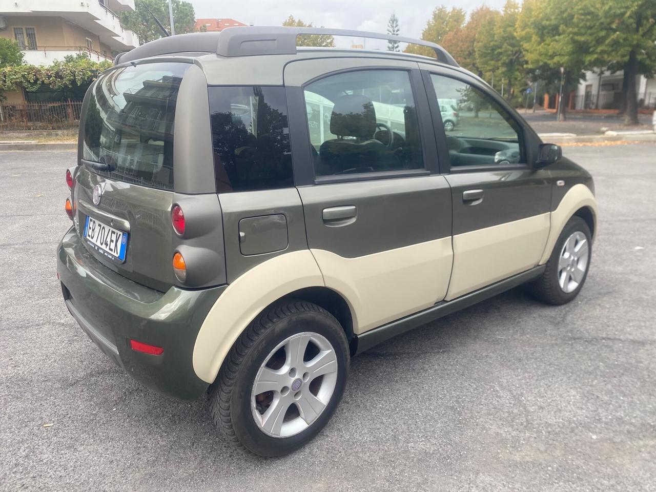 Fiat Panda 1.3 MJT 16V DPF 4x4 Cross EURO 5