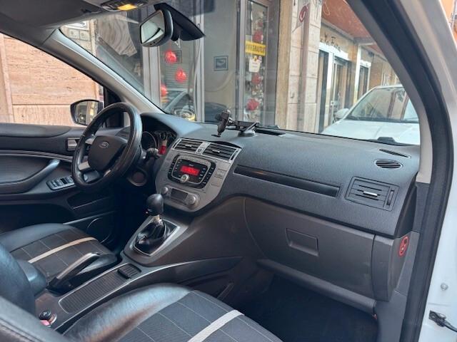 Ford Kuga 2.0 TDCi 136 CV 4WD Titanium