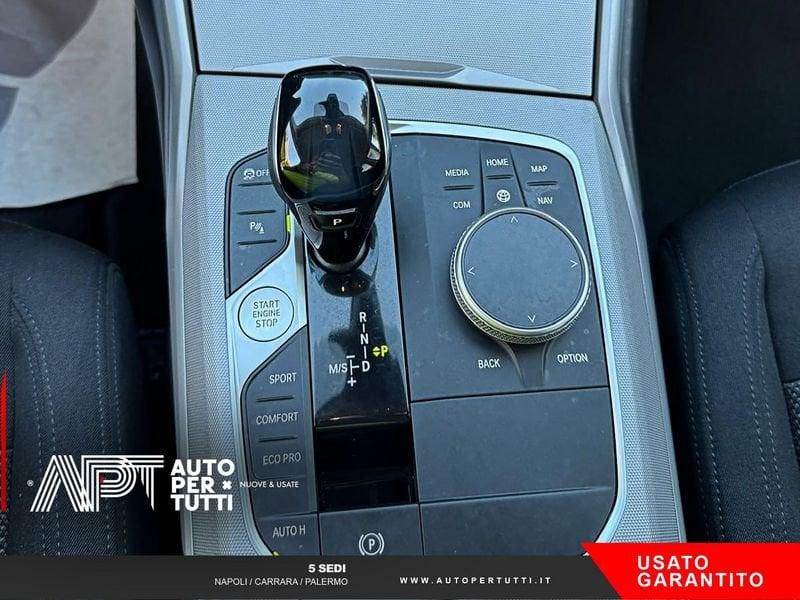 BMW Serie 3 320d Touring mhev 48V xdrive Business Advantage au