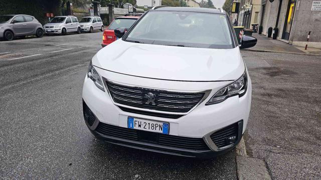 PEUGEOT 5008 PureTech Turbo 130 S&S Active