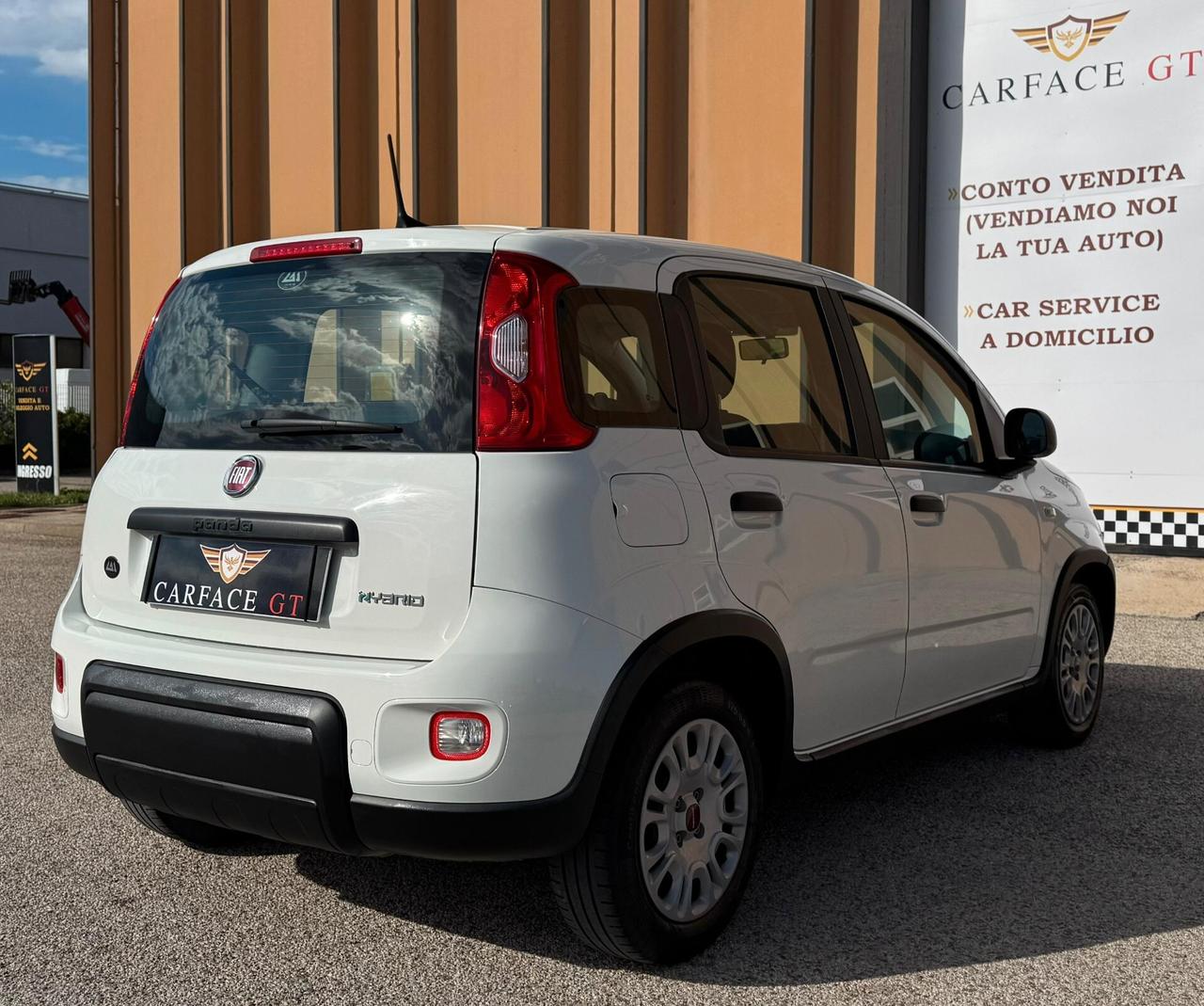 Fiat Panda 1.0 69CV NEOPATENTATI - 2024