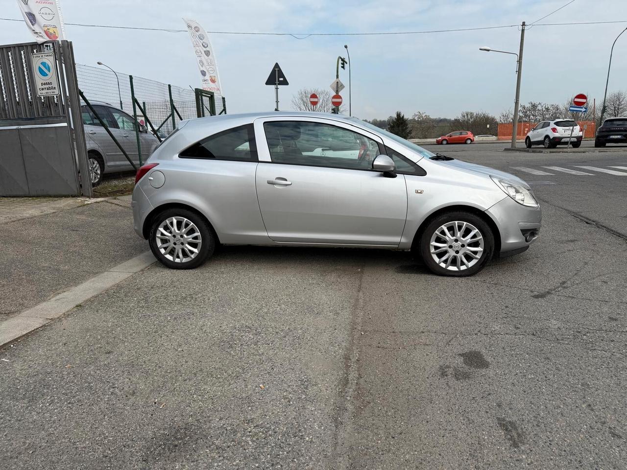 Opel Corsa 1.3 CDTI 75CV ecoFLEX 3 porte Sport