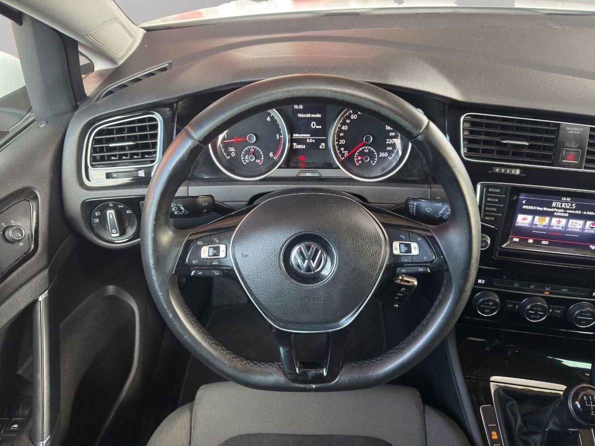 VOLKSWAGEN - Golf - 1.6 TDI 105cv 5p. Highline BlueMotion Technology