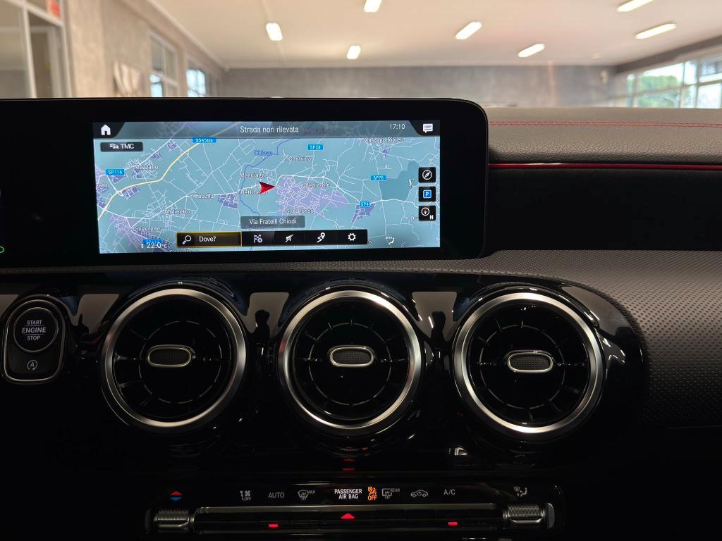 Mercedes CLA Shooting Brake 180 Premium auto