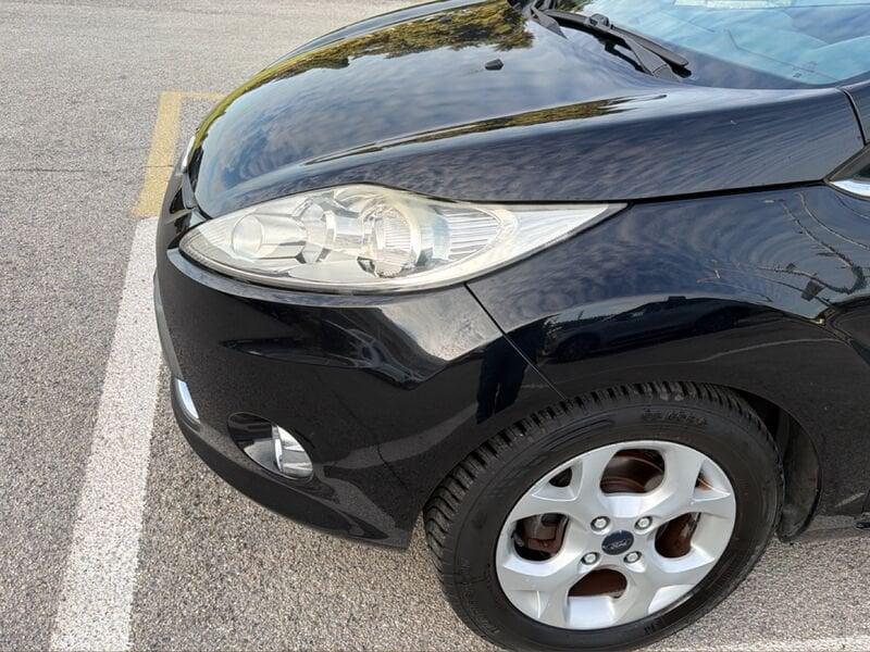 Ford Fiesta Fiesta 5p 1.4 tdci Titanium
