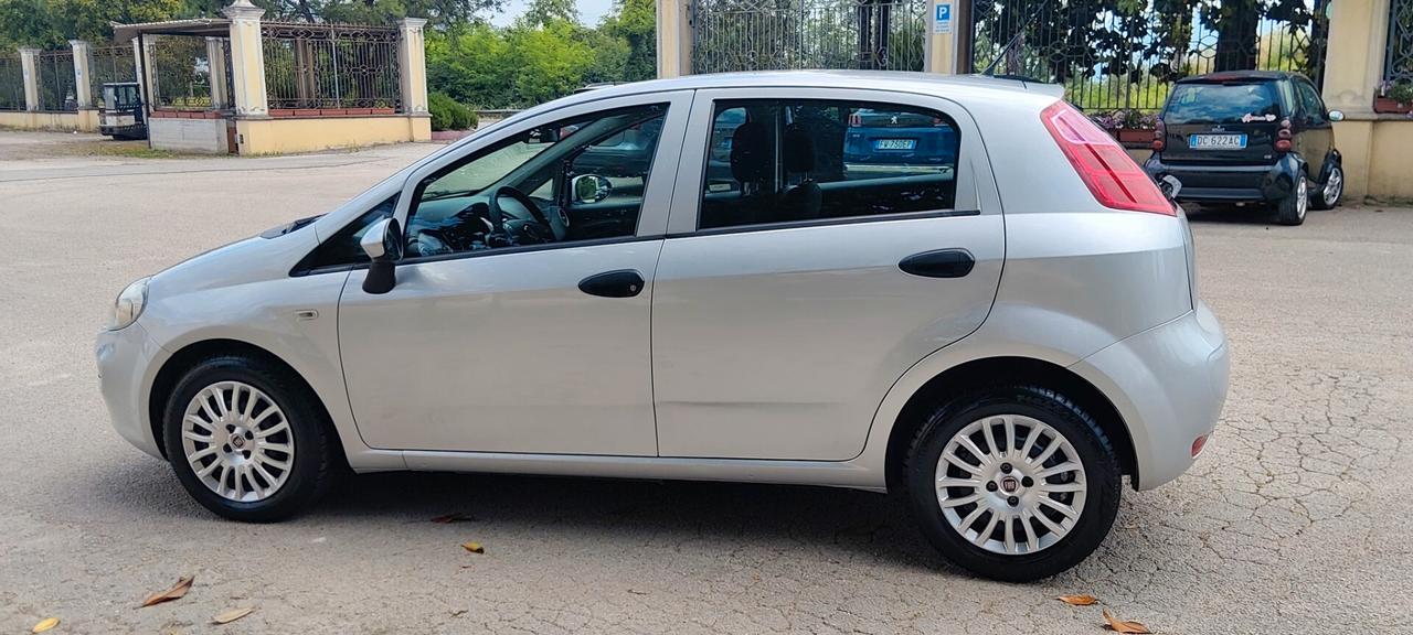 Fiat Punto 1.3 MJT II S&S 95 CV 5 porte Street