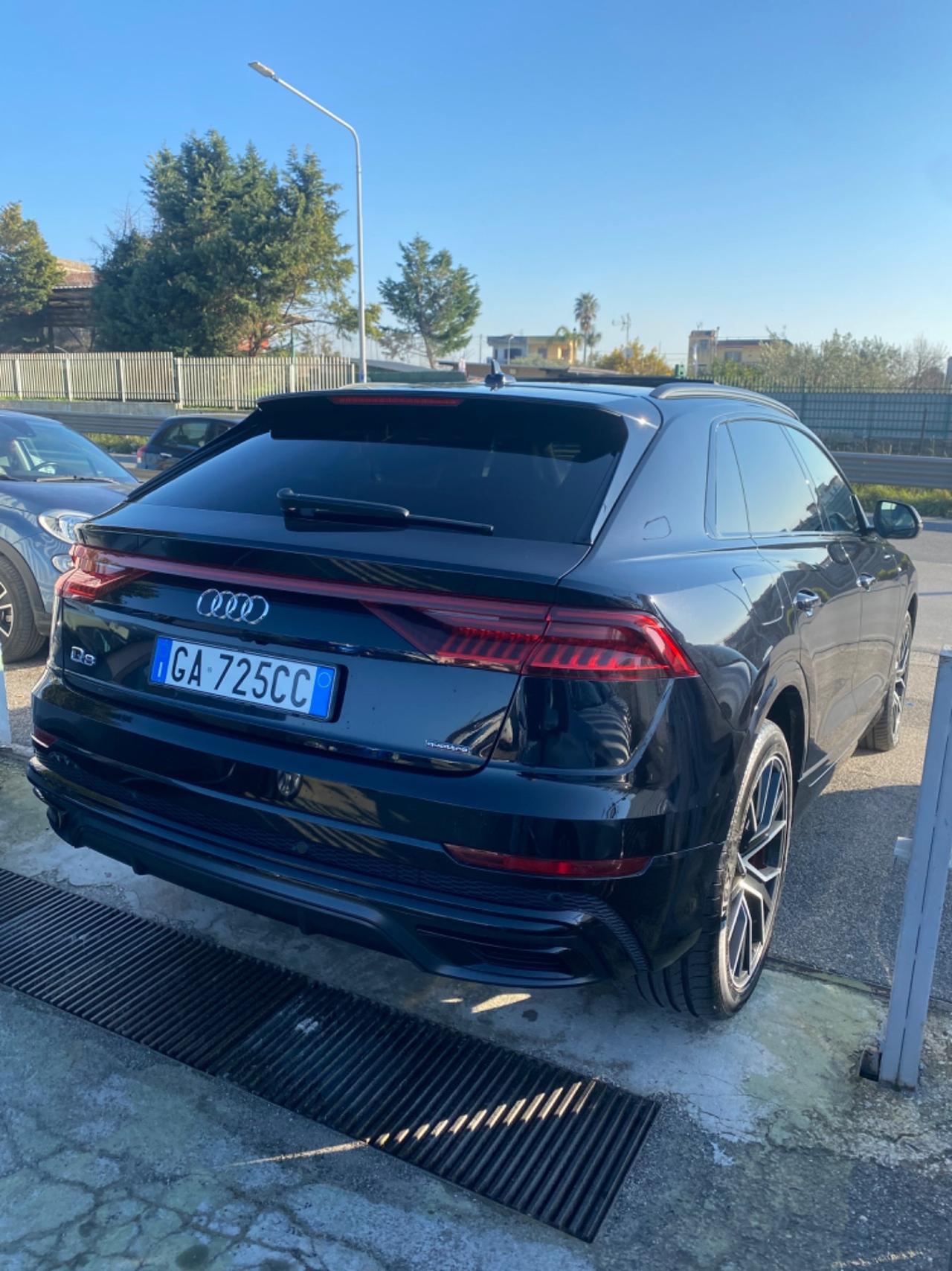 Audi Q8 50 TDI 286 CV quattro tiptronic Sport