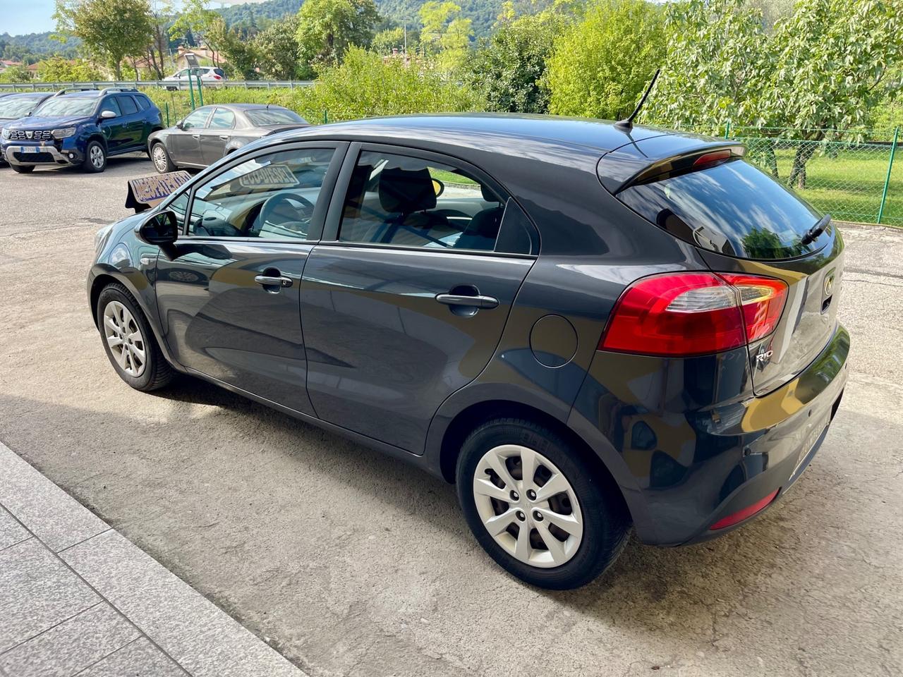 Kia Rio 1.1 Crdi 55kw Active OK NEOPATENTATI