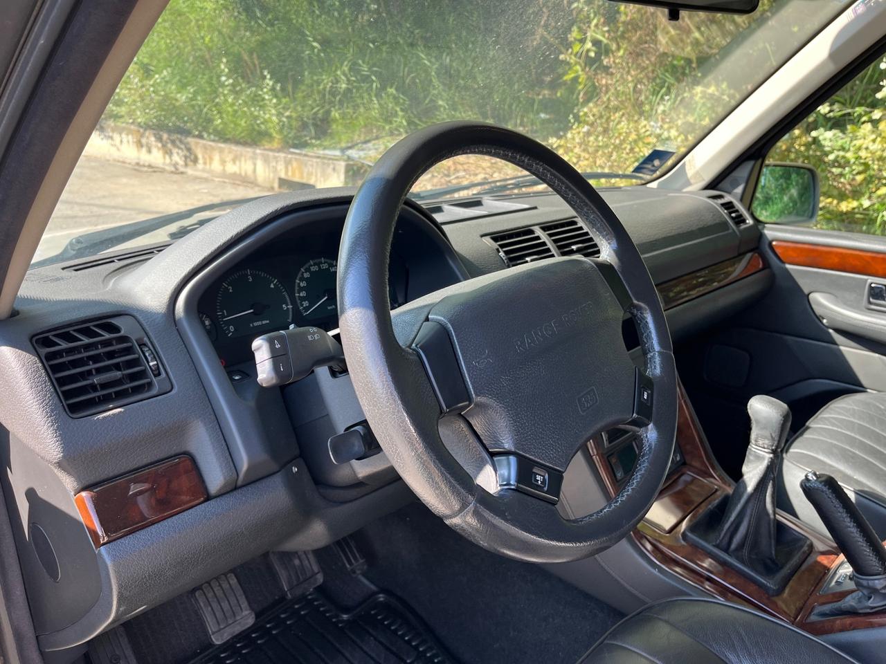 Land Rover Range 2.5 TD 5 porte Vogue