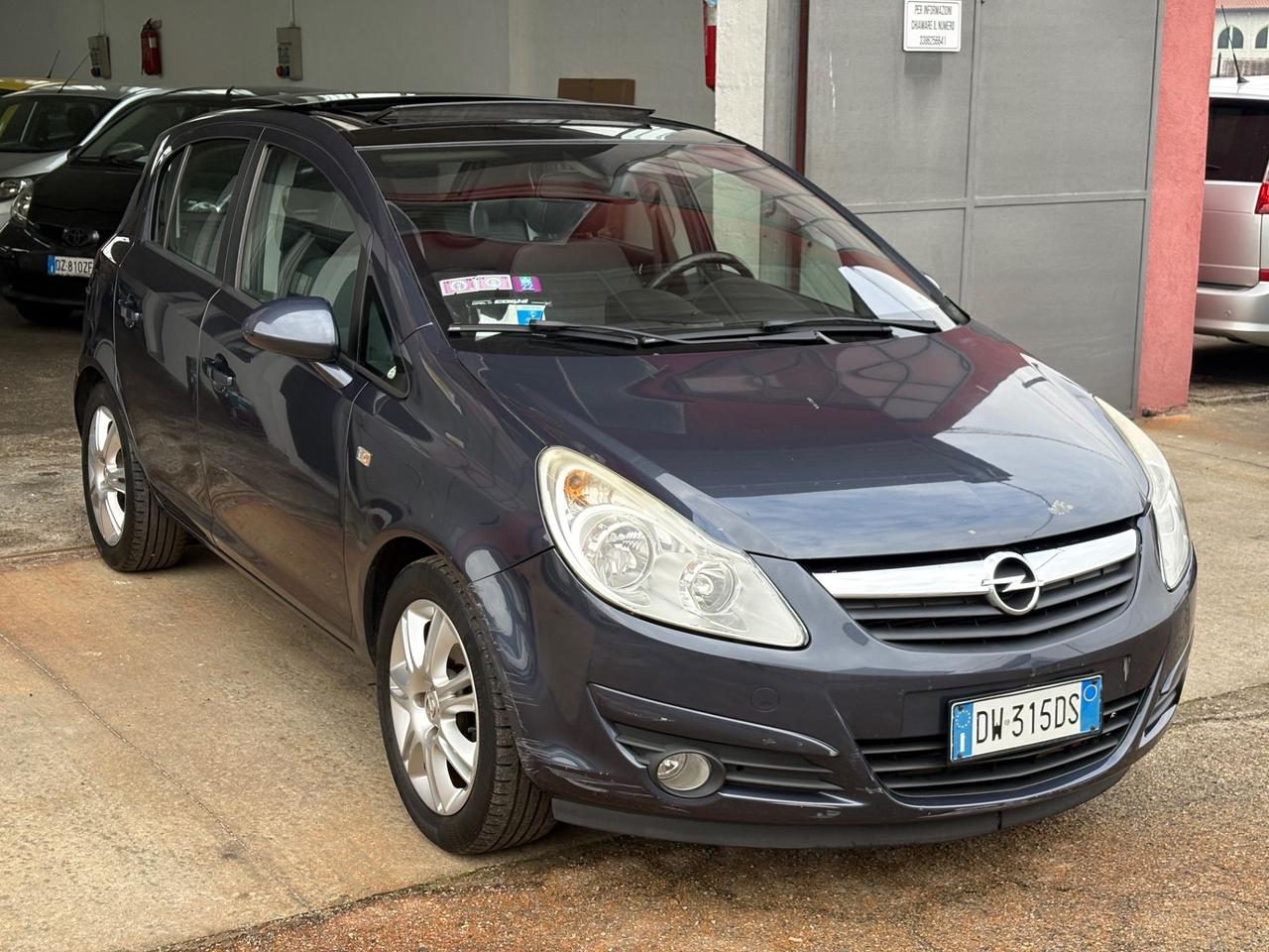 Opel Corsa 1.2 5 porte Cosmo TETTO PANORAMICO