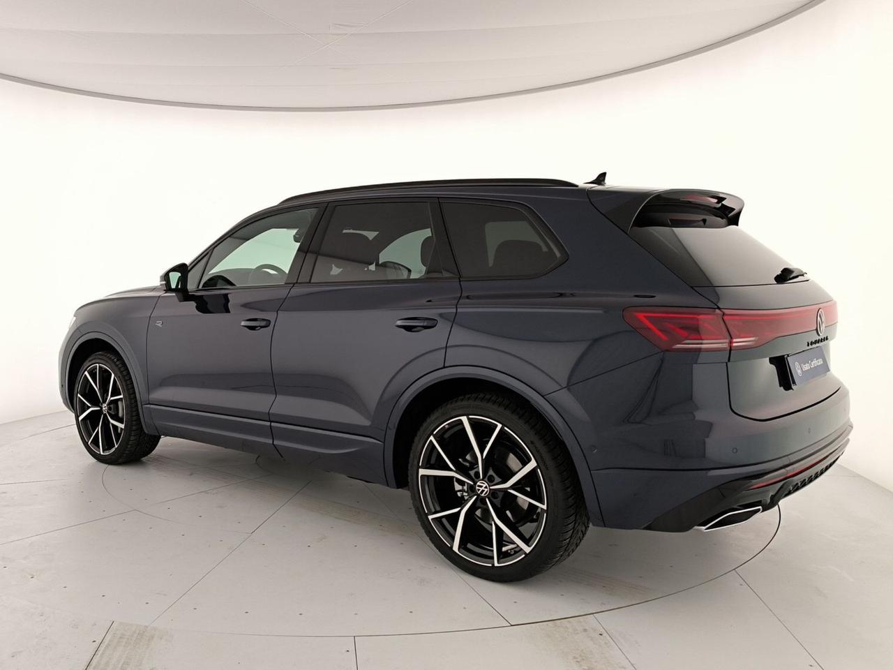 Volkswagen Touareg 3.0 v6 tdi scr r-line 231cv auto