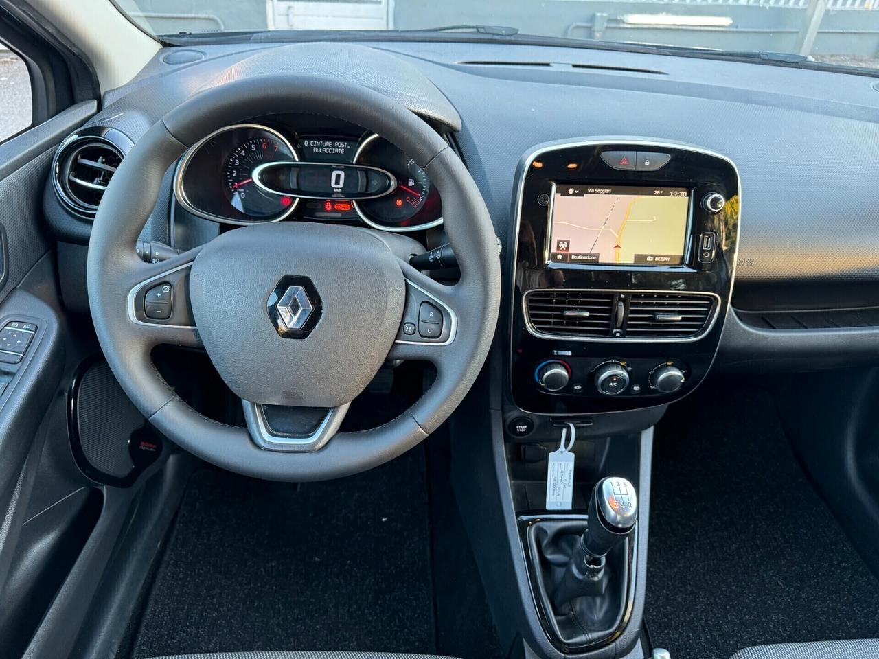 Renault Clio TCe 12V 90CV NAVI 2019