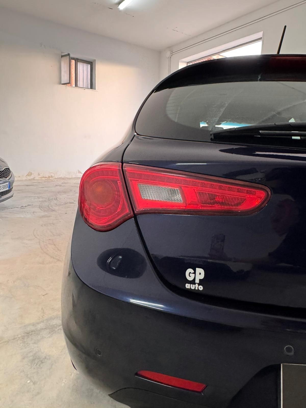 Alfa Romeo Giulietta 1.4 Turbo MultiAir Distinctive