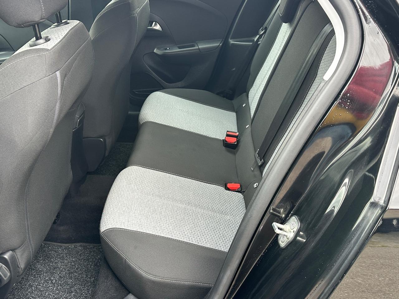 Opel Corsa 1.2 Edition 75 cv solo 14.000 km