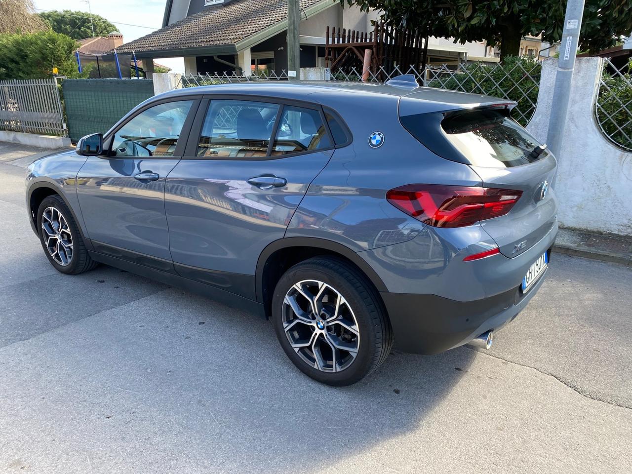 Bmw X2 sDrive18d Business-X