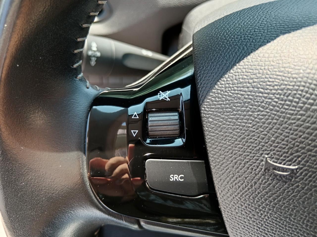 Peugeot 308 1.6 BLUEHDI 120CV NUOVISSIMA