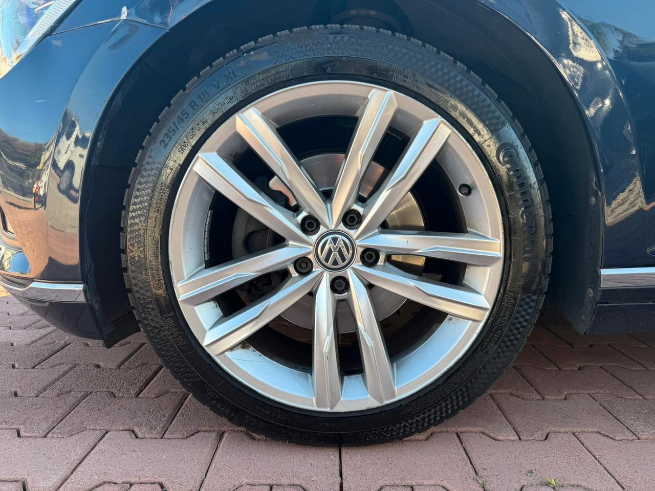 Volkswagen Passat Variant 2.0 TDI DSG Highline BlueMotion Technology
