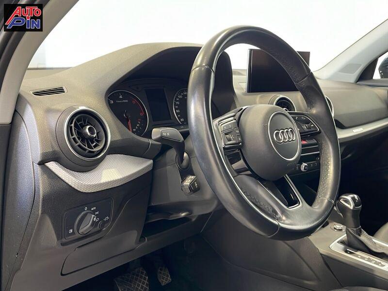 Audi Q2 Q2 35 TDI quattro S tronic Business *PROMO*