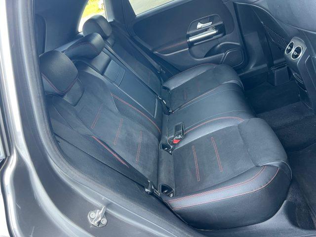 MERCEDES-BENZ B 180 d Automatic Premium AMG Line