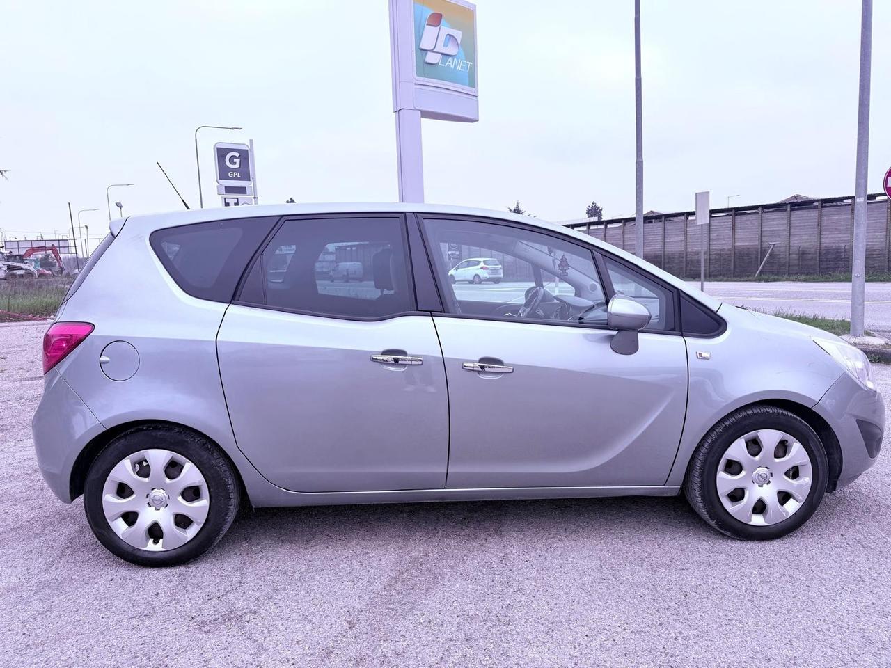 Opel Meriva 1.3 CDTI Ok neopatentati