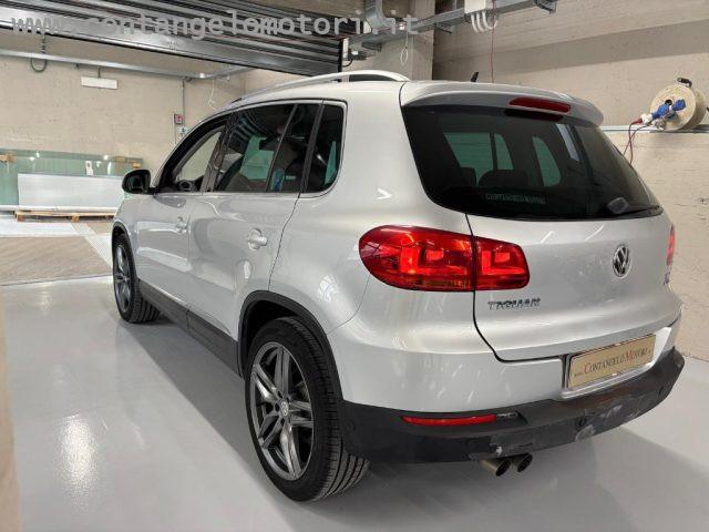 VOLKSWAGEN Tiguan 2.0 TDI 110 CV Sport & Style BlueMotion Technology