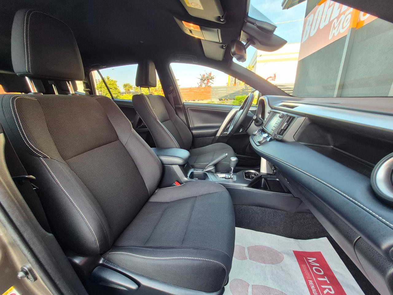 Toyota RAV 4 RAV4 2.5 Hybrid 2WD Lounge