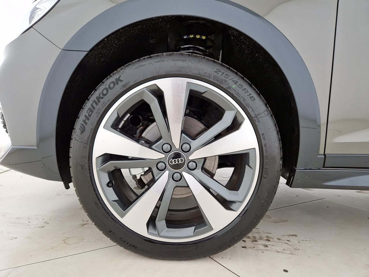 Audi A1 allstreet 30 1.0 tfsi identity contrast 116cv s tronic