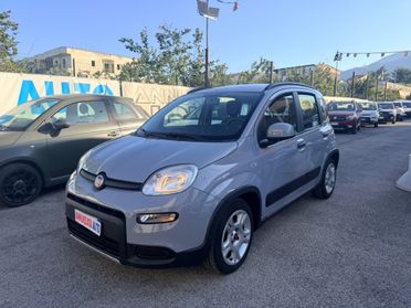 Fiat Panda 1.0 FireFly Hybrid 15.000 KM