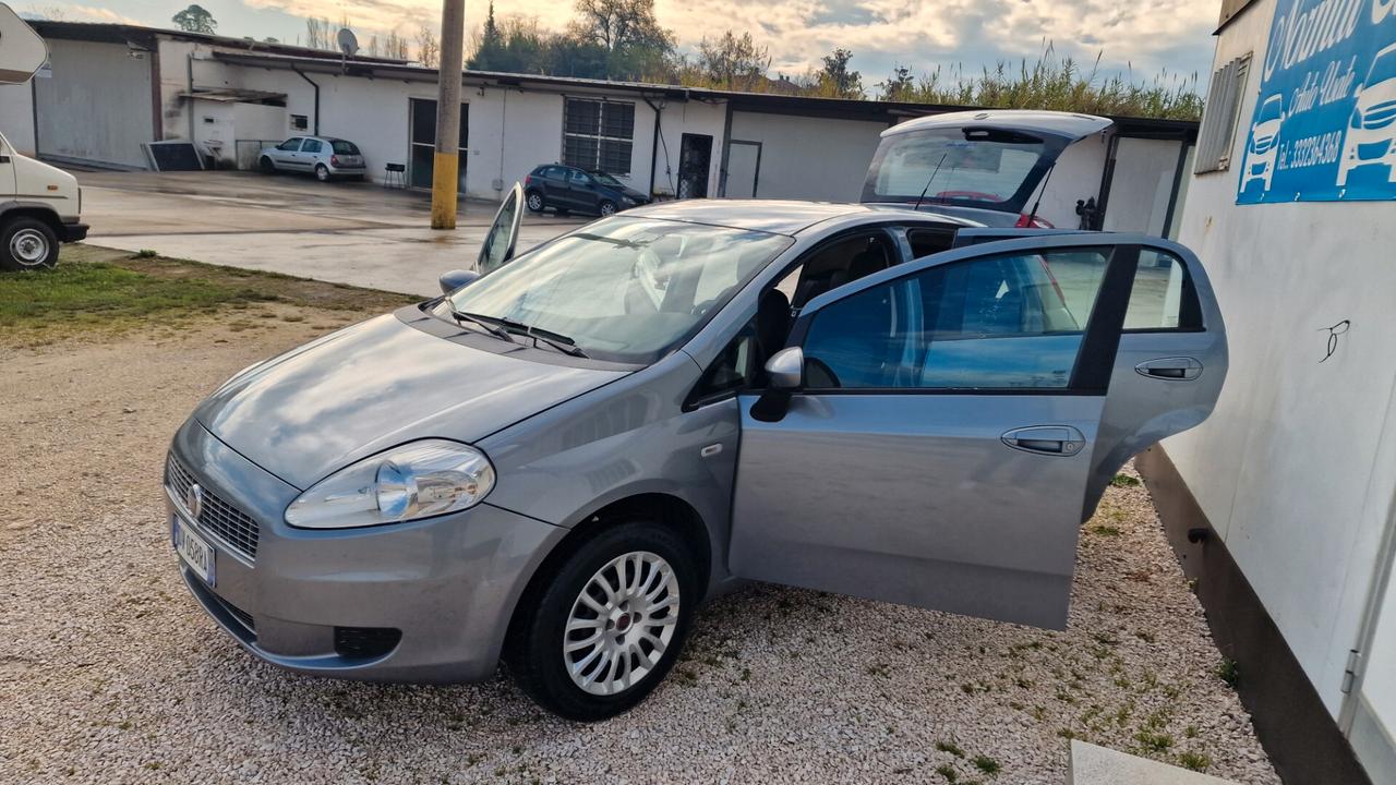 Fiat Grande Punto 1.4 5 porte Dynamic Natural Power