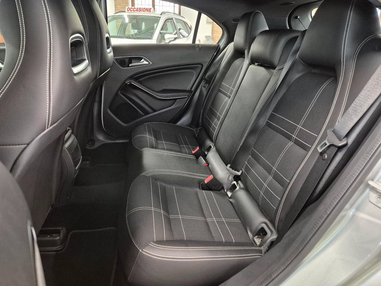 Mercedes-benz A 180 Automatic Sport **LED**