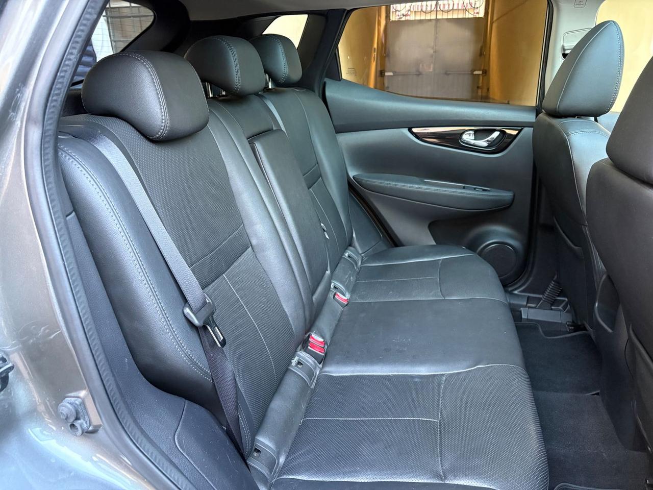 Nissan Qashqai Black Edition 1.6 dCi #7513