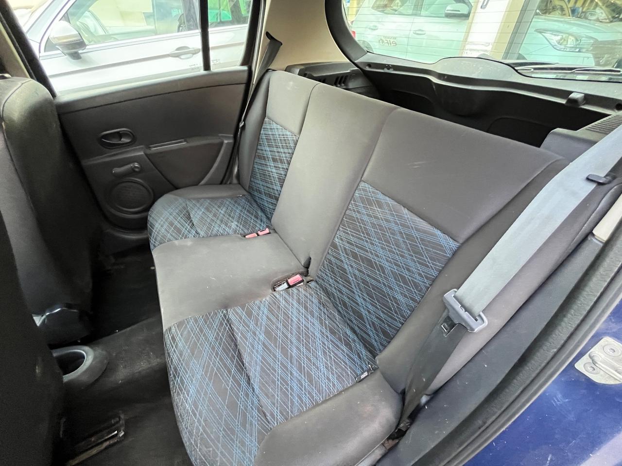 Renault Clio Storia 1.2 16V 5 porte Dynamique