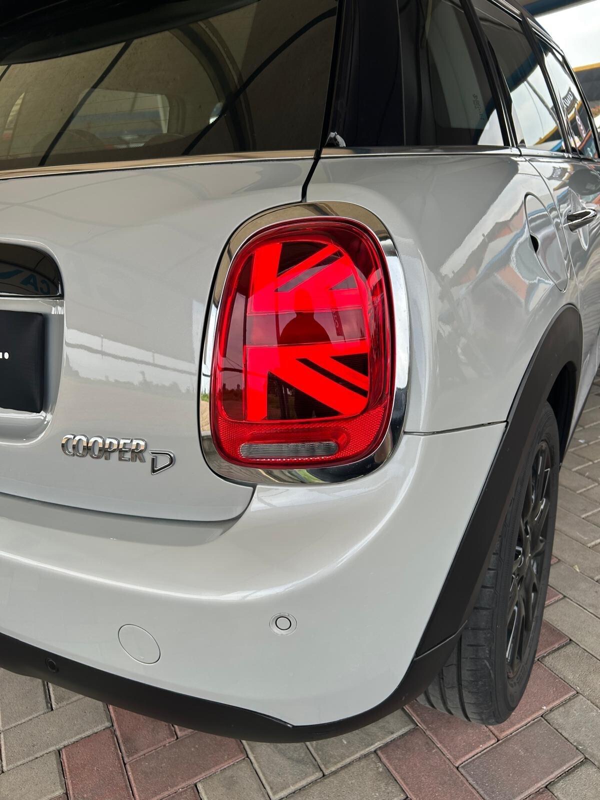 Mini Mini 1.5 Cooper D Business XL 5 porte