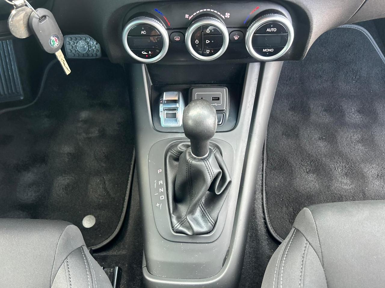 Alfa Romeo Giulietta 1.6 JTDm 120 CV Super AUTOMATICA