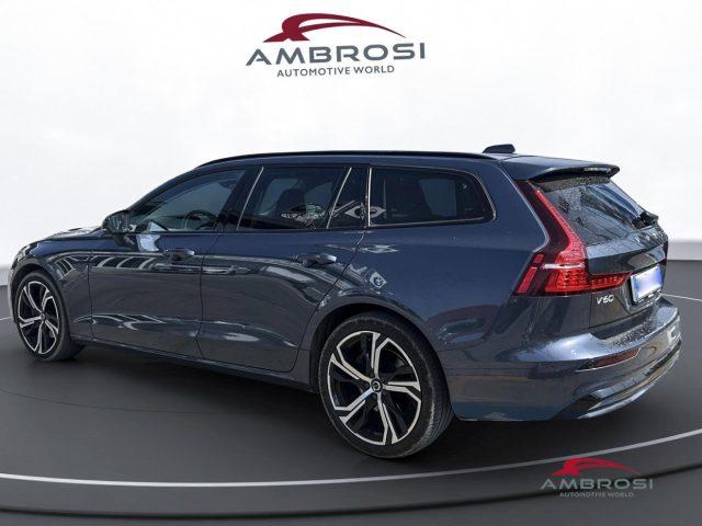 VOLVO V60 2.0 b4 Plus Dark auto