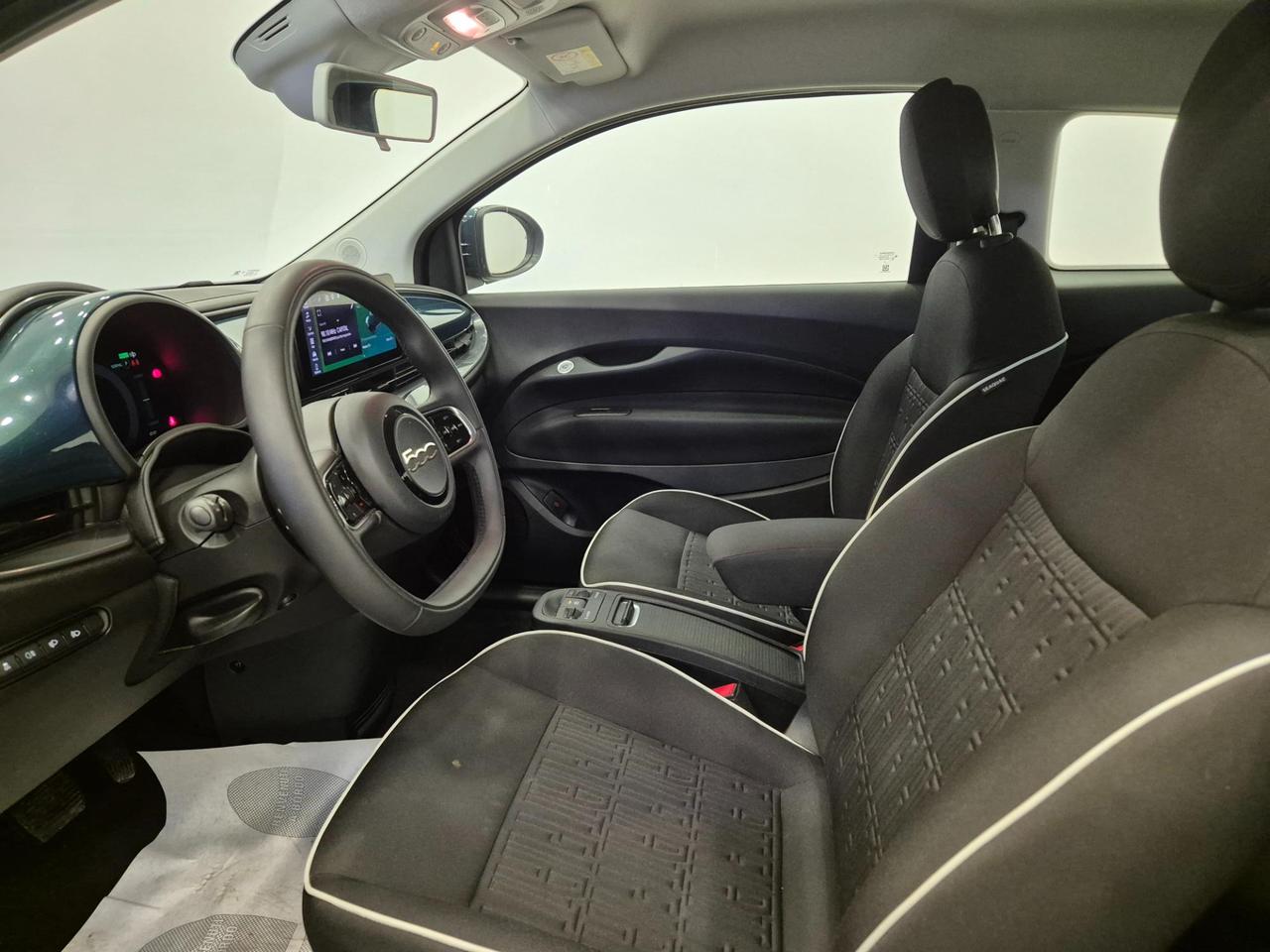 Fiat 500e 42 kWh Comfort Pack IN PROMO - NEOPATENTATI