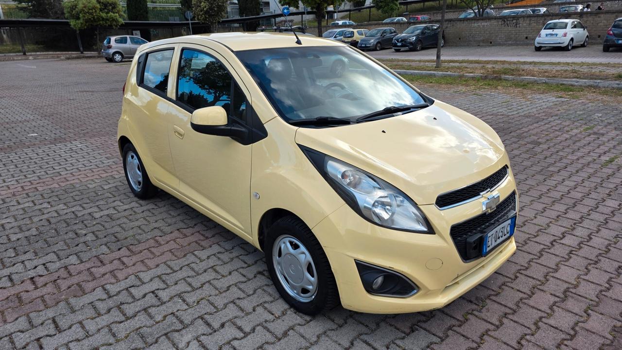 Chevrolet Spark 1.0 LT GPL