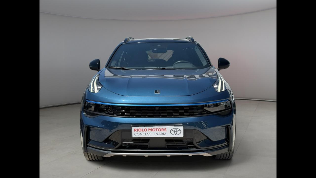 Lynk & Co 01 - 01 1.5 td phev auto