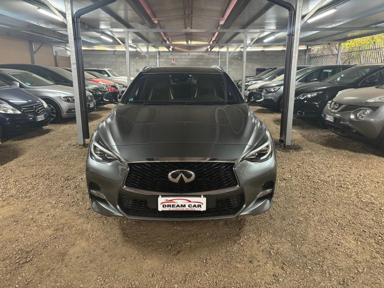 Infiniti Q30 1.5 diesel Sport