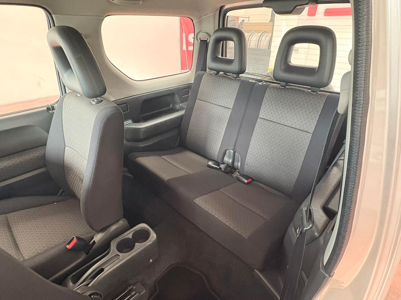 SUZUKI JIMMY 4X4 CAMBIO AUT. 4WD Benz.1.3 CV 85 Km 152.397 garanzia 12 mesi