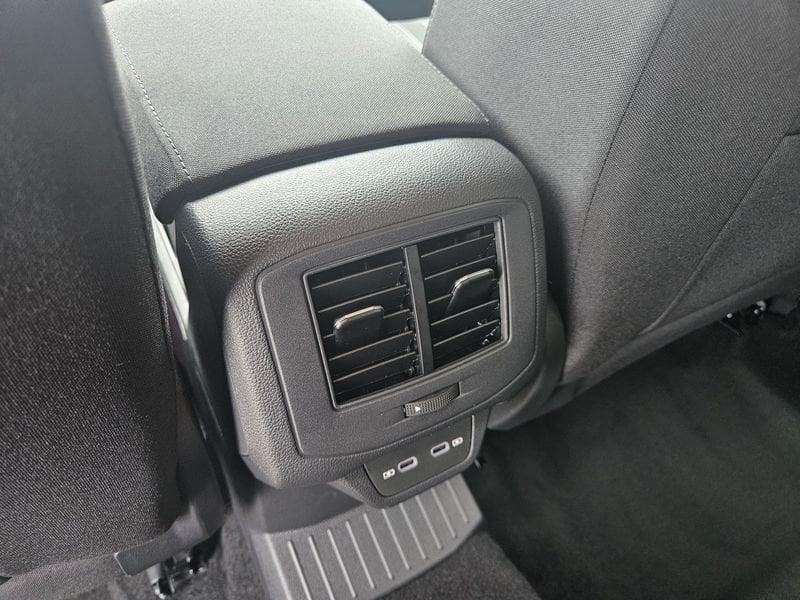 Volkswagen T-Roc 2.0 TDI SCR 150 CV DSG Sport