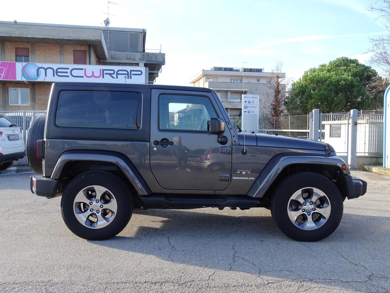 Jeep Wrangler 2.8 CRD DPF Sahara 4x4 automatic