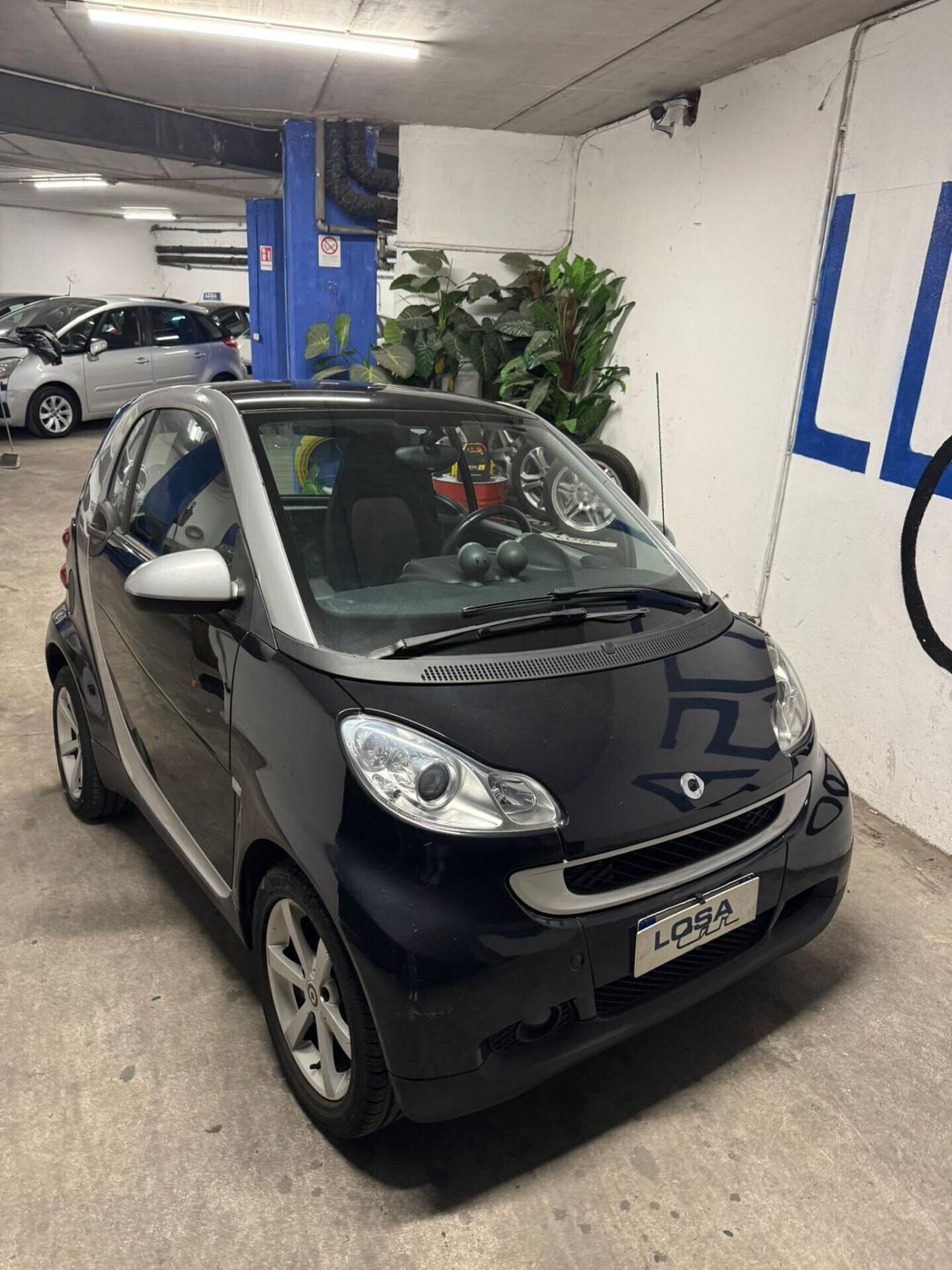 Smart ForTwo 1000 52 kW MHD motore revisionato e 12 mesi di garanzia