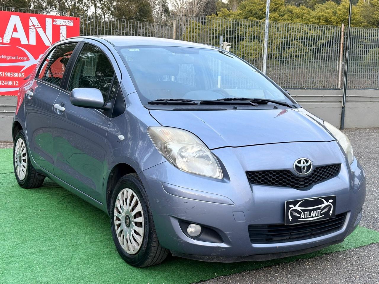 Toyota Yaris 1.0 5 porte Sol