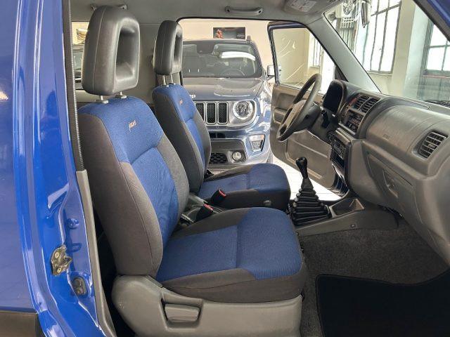 SUZUKI Jimny 1.3i 16V cat 4WD JLX