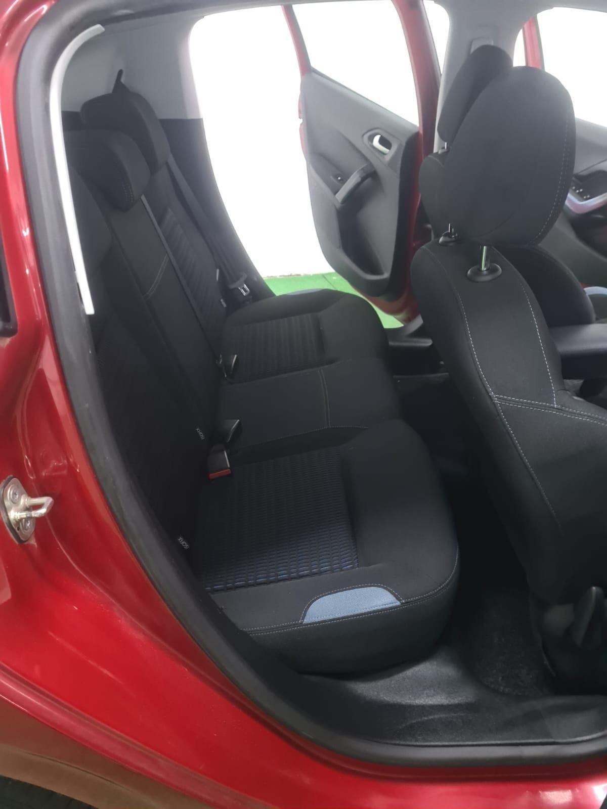 Peugeot 208 1.2 VTi 82 CV 5 porte Allure