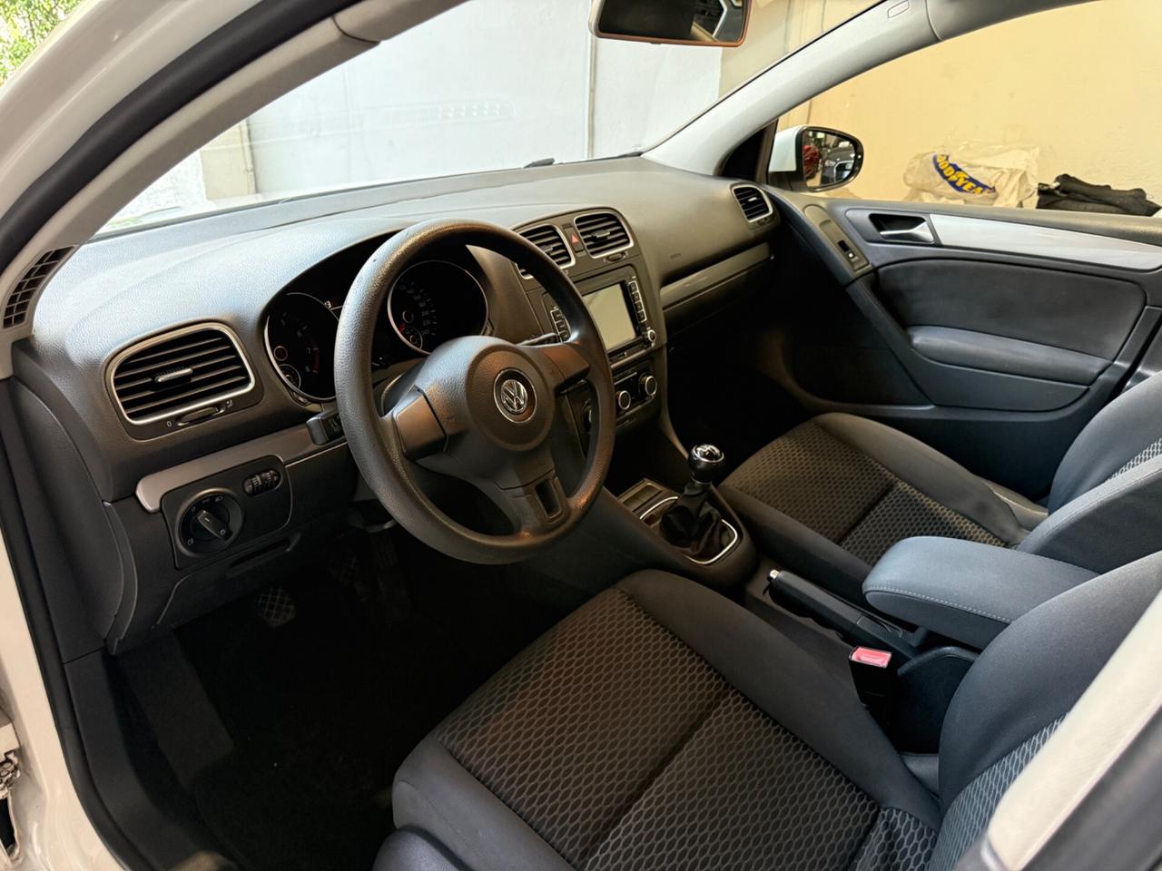 Volkswagen Golf 1.4 TSI benzina guidabile da neopatentati