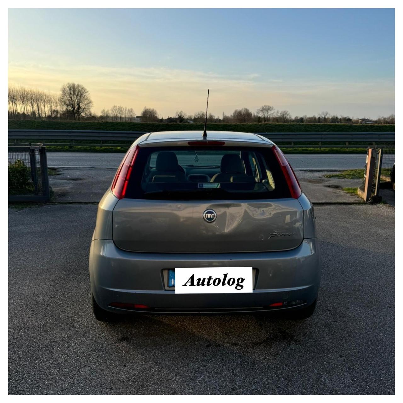 Fiat Grande Punto NEOPATENTATI 5 porte Dynamic